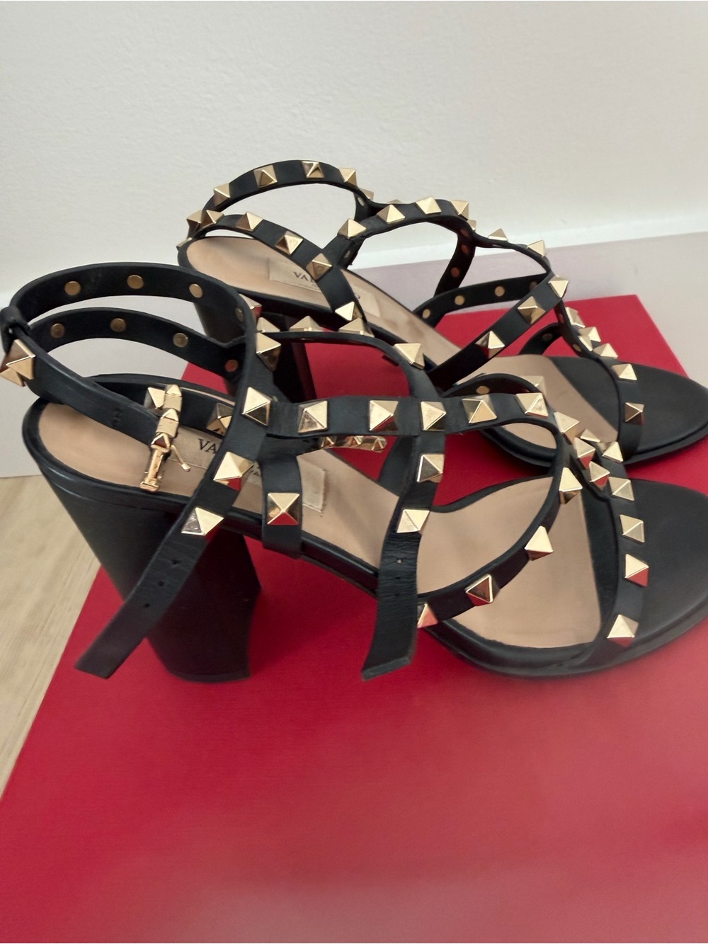 Valentino Black Leather Rockstud Strappy Heels with Gold Studs - Picture 5 of 7